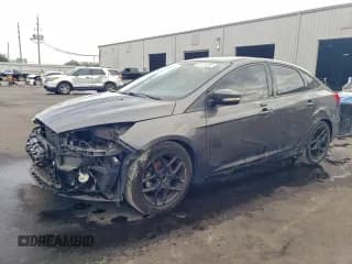 ✅ 2016 Ford Focus SE • VIN: 1FADP3F26GL301474 • Lot: 94105255. Listed on Copart with 133,149 mi. Free auction sales archive from the USA and detailed vehicle history report at DreamBid. Image 1.