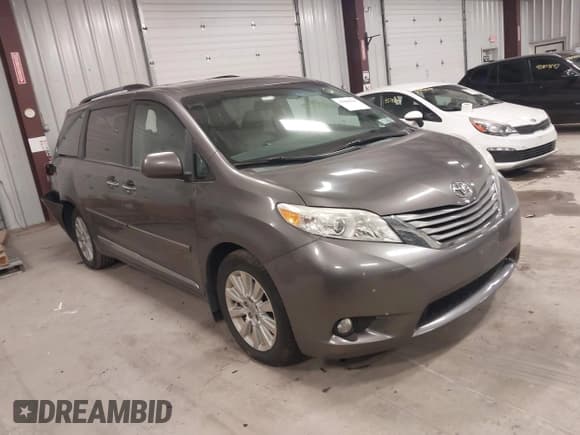✅ 2015 Toyota Sienna XLE • VIN: 5TDDK3DC5FS106497 • Lot: 43806941. Listed on IAAI with 120,586 mi. Free auction sales archive from the USA and detailed vehicle history report at DreamBid. Image 1.