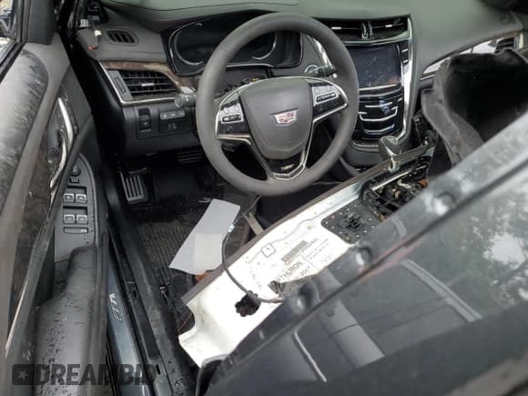 ✅ 2017 Cadillac CTS-V • VIN: 1G6A15S68H0216192 • Lot: 71758574. Listed on Copart with 33,303 mi. Free auction sales archive from the USA and detailed vehicle history report at DreamBid. Image 8.