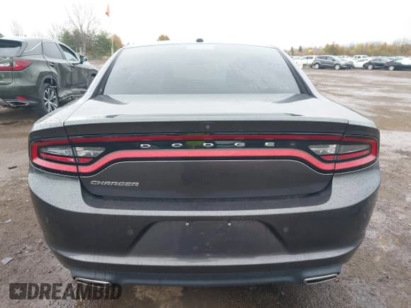 ✅ 2019 Dodge Charger SXT • VIN: 2C3CDXBG4KH724667 • Лот: 43712278. Опубликован ранее на IAAI с пробегом 131 327 миль. Бесплатный доступ к архиву аукционных продаж из США и подробный отчёт об истории автомобиля на DreamBid. Изображение 16.
