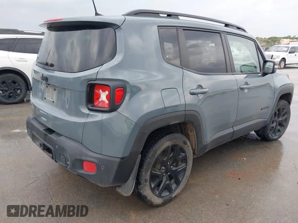 ✅ 2018 Jeep Renegade Latitude • VIN: ZACCJBBB3JPH05732 • Lot: 42139094. Wystawiony na IAAI z przebiegiem 52 625 mil. Bezpłatny archiwum sprzedaży aukcyjnych z USA i szczegółowy raport historii pojazdu na DreamBid. Zdjęcie 4.