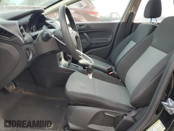 ✅ 2018 Ford Fiesta S • VIN: 3FADP4AJXJM105984 • Lot: 89800195. Listed on Copart with 55,584 mi. Free auction sales archive from the USA and detailed vehicle history report at DreamBid. Image 7.