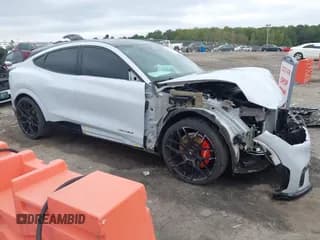 ✅ 2021 Ford Mustang Mach-E GT • VIN: 3FMTK4SE2MME03046 • Lot: 43321046. Listed on IAAI with 65,198 mi. Free auction sales archive from the USA and detailed vehicle history report at DreamBid. Image 1.