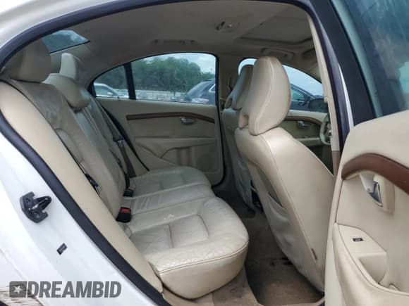 ✅ 2008 Volvo S80 3.2L • VIN: YV1AS982X81071988 • Lot: 62174475. Listed on Copart with 238,150 mi. Free auction sales archive from the USA and detailed vehicle history report at DreamBid. Image 10.