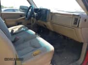 ✅ 2003 Chevrolet Silverado 2500HD LS • VIN: 1GCHC29U93E346552 • Lot: 43176633. Listed on IAAI with 321,668 mi. Free auction sales archive from the USA and detailed vehicle history report at DreamBid. Image 5.