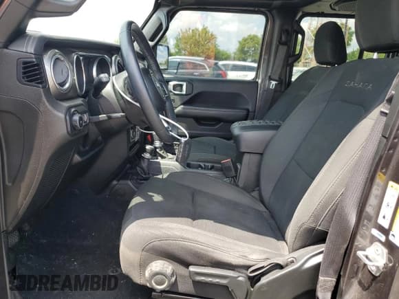 ✅ 2018 Jeep Wrangler Unlimited Moab • VIN: 1C4HJXEG4JW140596 • Лот: 61179775. Опубликован ранее на Copart с пробегом 134 530 миль. Бесплатный доступ к архиву аукционных продаж из США и подробный отчёт об истории автомобиля на DreamBid. Изображение 7.