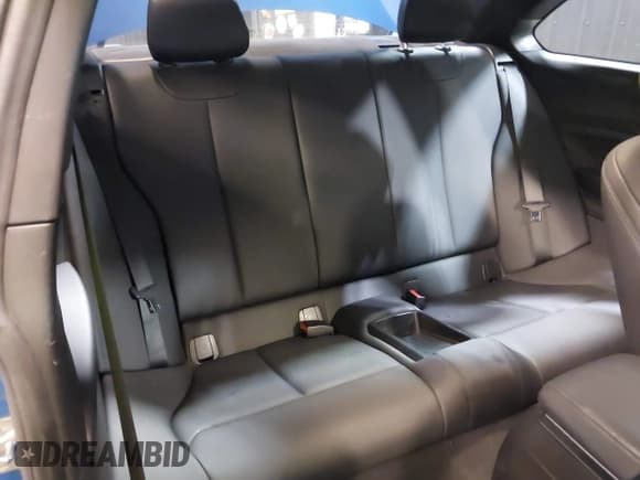 ✅ 2015 BMW 2 Series M235i • VIN: WBA1J7C5XFV289480 • Лот: 42090847. Опубликован ранее на IAAI с пробегом 67 816 миль. Бесплатный доступ к архиву аукционных продаж из США и подробный отчёт об истории автомобиля на DreamBid. Изображение 8.