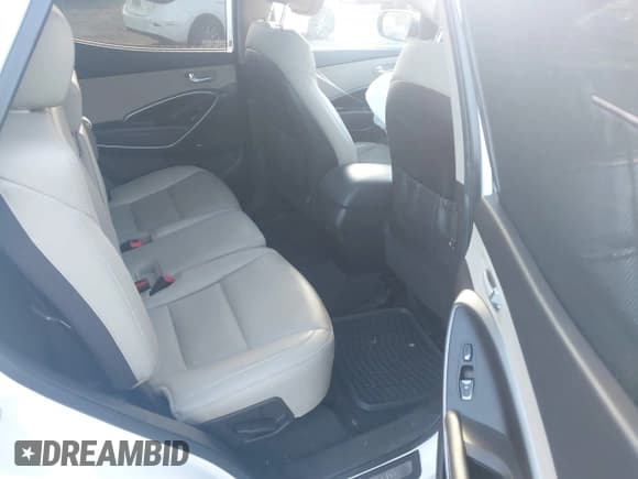 ✅ 2017 Hyundai Santa Fe 2.4L • VIN: 5XYZUDLB6HG432873 • Лот: 43500879. Опубликован ранее на IAAI с пробегом 160 025 миль. Бесплатный доступ к архиву аукционных продаж из США и подробный отчёт об истории автомобиля на DreamBid. Изображение 8.