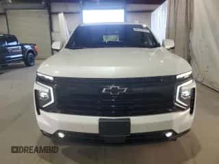 2025 Chevrolet Suburban RST z VIN 1GNS6ERLXSR271347, wystawiony jako Copart lot #86137015 z przebiegiem 678 mil mil oraz Szkoda całkowita • Salvage title. Historia ofert i sprzedaży dostępna na DreamBid. Obrazek 5.