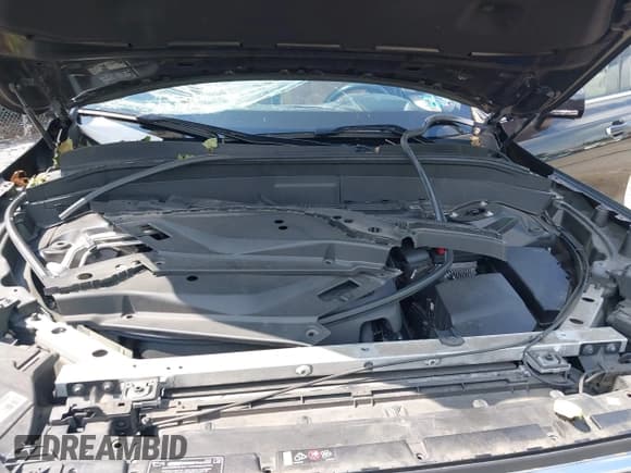 ✅ 2017 Volvo XC90 Inscription • VIN: YV4A22PL8H1112512 • Lot: 42634324. Listed on IAAI with 86,987 mi. Free auction sales archive from the USA and detailed vehicle history report at DreamBid. Image 10.