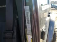 ✅ 2017 Jeep Wrangler Unlimited Sahara • VIN: 1C4BJWEG5HL611764 • Lot: 90620975. Wystawiony na Copart z przebiegiem 100 122 mil. Bezpłatny archiwum sprzedaży aukcyjnych z USA i szczegółowy raport historii pojazdu na DreamBid. Zdjęcie 13.