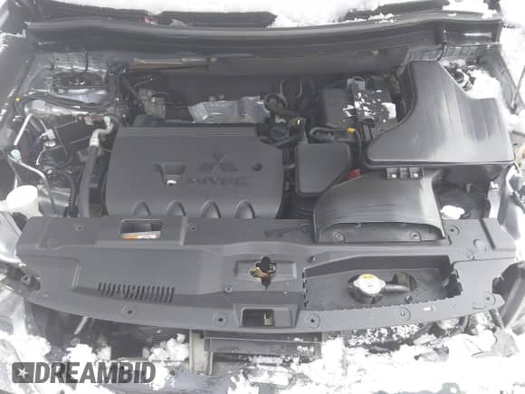 2017 Mitsubishi Outlander SE с VIN JA4AZ3A38HZ050196, выставлен на аукционе IAAI как лот 41340448 с пробегом 189 573 миль миль и . История ставок и продаж доступна на DreamBid. Изображение 10.