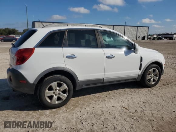 ✅ 2014 Chevrolet Captiva Sport LS • VIN: 3GNAL2EK0ES548430 • Lot: 43005295. Wystawiony na Copart z przebiegiem 216 082 mil. Bezpłatny archiwum sprzedaży aukcyjnych z USA i szczegółowy raport historii pojazdu na DreamBid. Zdjęcie 3.