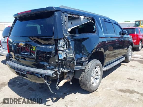 2018 Chevrolet Suburban LS с VIN 1GNSCGKC2JR301728, выставлен на аукционе IAAI как лот 42099285 с пробегом 123 032 миль миль и . История ставок и продаж доступна на DreamBid. Изображение 4.