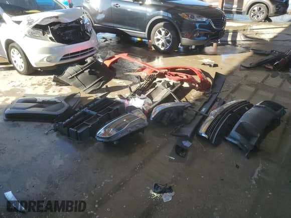 ✅ 2019 Chevrolet Colorado 2WD Work Truck • VIN: 1GCGSBEA8K1291124 • Лот: 72956552. Опубликован ранее на Copart с пробегом 35 224 миль. Бесплатный доступ к архиву аукционных продаж из США и подробный отчёт об истории автомобиля на DreamBid. Изображение 12.