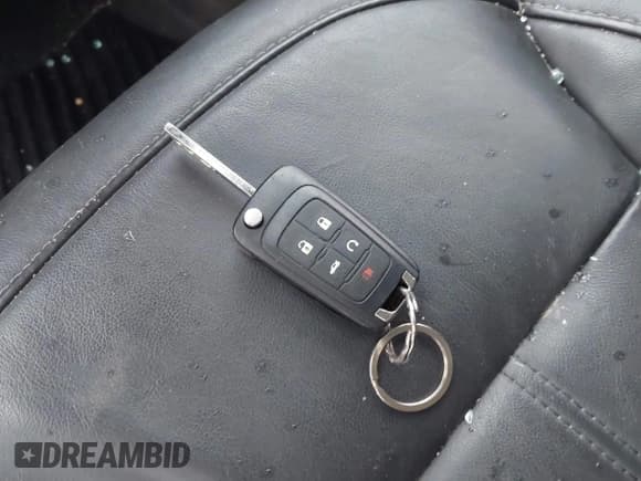 ✅ 2014 Buick Regal Premium I • VIN: 2G4GN5EXXE9319255 • Lot: 43289160. Listed on IAAI with 211,100 mi. Free auction sales archive from the USA and detailed vehicle history report at DreamBid. Image 11.