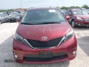 ✅ 2017 Toyota Sienna SE • VIN: 5TDXZ3DC8HS897684 • Lot: 42989798. Listed on IAAI with 48,065 mi. Free auction sales archive from the USA and detailed vehicle history report at DreamBid. Image 12.