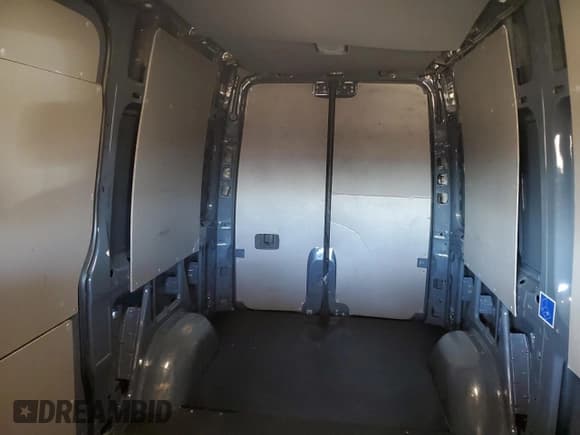 ✅ 2019 Mercedes-Benz Sprinter Cargo • VIN: WD4PF0CD7KT004212 • Лот: 90754295. Опубликован ранее на Copart с пробегом 72 305 миль. Бесплатный доступ к архиву аукционных продаж из США и подробный отчёт об истории автомобиля на DreamBid. Изображение 10.