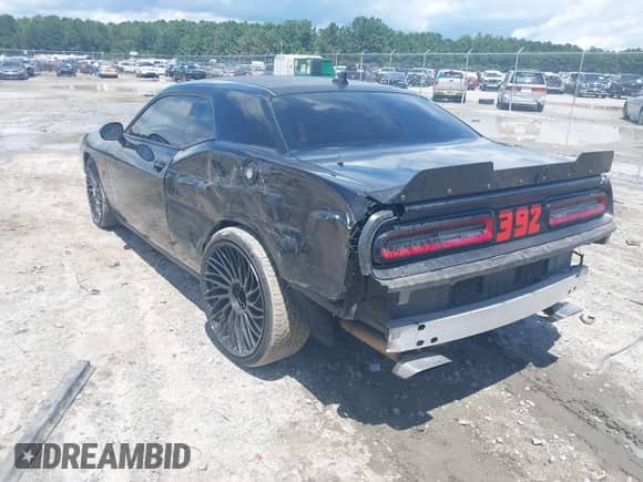 2018 Dodge Challenger T/A 392 с VIN 2C3CDZFJ3JH123976, выставлен на аукционе IAAI как лот 42997649 с пробегом 68 383 миль миль и . История ставок и продаж доступна на DreamBid. Изображение 3.