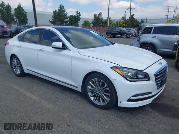 ✅ 2017 Genesis G80 3.8L • VIN: KMHGN4JE7HU209821 • Lot: 43172226. Wystawiony na IAAI z przebiegiem 57 675 mil. Bezpłatny archiwum sprzedaży aukcyjnych z USA i szczegółowy raport historii pojazdu na DreamBid. Zdjęcie 1.