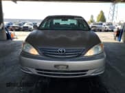 ✅ 2002 Toyota Camry LE • VIN: JTDBE32K920046276 • Lot: 91206615. Wystawiony na Copart z przebiegiem 108 294 mil. Bezpłatny archiwum sprzedaży aukcyjnych z USA i szczegółowy raport historii pojazdu na DreamBid. Zdjęcie 5.