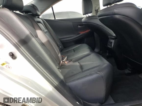 ✅ 2011 Lexus HS 250h • VIN: JTHBB1BAXB2045533 • Лот: 76400204. Опубликован ранее на Copart с пробегом 112 082 миль. Бесплатный доступ к архиву аукционных продаж из США и подробный отчёт об истории автомобиля на DreamBid. Изображение 10.