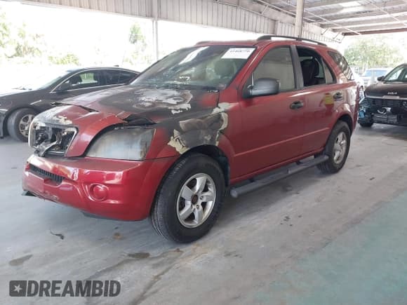 ✅ 2008 Kia Sorento LX • VIN: KNDJD735685803127 • Lot: 42468720. Wystawiony na IAAI z przebiegiem Nie podano. Bezpłatny archiwum sprzedaży aukcyjnych z USA i szczegółowy raport historii pojazdu na DreamBid. Zdjęcie 17.