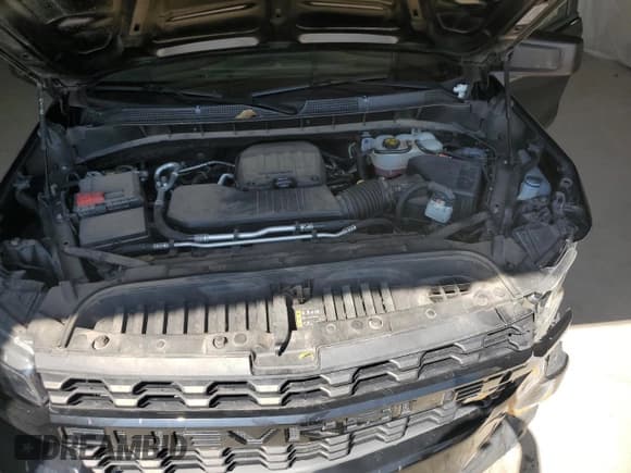 ✅ 2022 Chevrolet Silverado 1500 Custom • VIN: 3GCPYBEK9NG124624 • Lot: 63110145. Wystawiony na Copart z przebiegiem 46 040 mil. Bezpłatny archiwum sprzedaży aukcyjnych z USA i szczegółowy raport historii pojazdu na DreamBid. Zdjęcie 11.