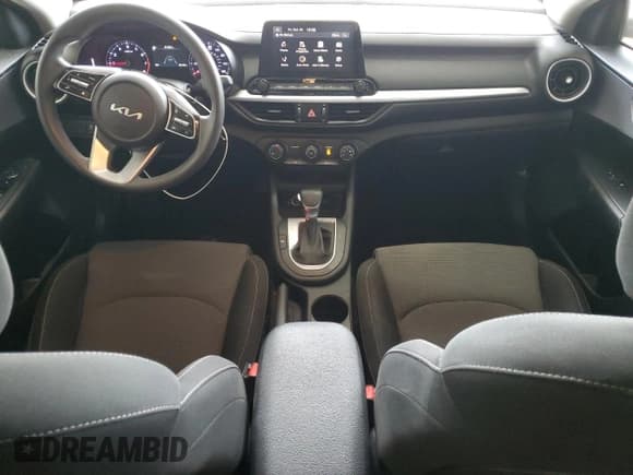 ✅ 2024 Kia Forte LXS • VIN: 3KPF24AD2RE791858 • Lot: 89729965. Listed on Copart with 86,168 mi. Free auction sales archive from the USA and detailed vehicle history report at DreamBid. Image 8.