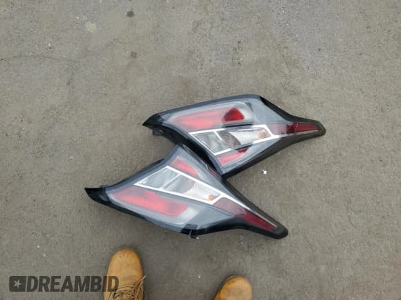 ✅ 2017 Chevrolet Volt LT • VIN: 1G1RC6S51HU156653 • Lot: 71231333. Wystawiony na Copart z przebiegiem 68 778 mil. Bezpłatny archiwum sprzedaży aukcyjnych z USA i szczegółowy raport historii pojazdu na DreamBid. Zdjęcie 12.