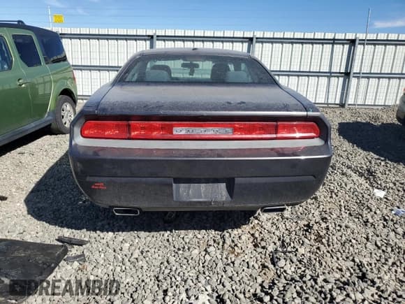 ✅ 2014 Dodge Challenger SXT • VIN: 2C3CDYAGXEH285874 • Lot: 69995764. Wystawiony na Copart z przebiegiem 91 108 mil. Bezpłatny archiwum sprzedaży aukcyjnych z USA i szczegółowy raport historii pojazdu na DreamBid. Zdjęcie 6.