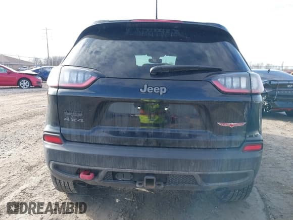 ✅ 2020 Jeep Cherokee Trailhawk • VIN: 1C4PJMBX5LD532516 • Лот: 41730502. Опубликован ранее на IAAI с пробегом 85 543 миль. Бесплатный доступ к архиву аукционных продаж из США и подробный отчёт об истории автомобиля на DreamBid. Изображение 16.