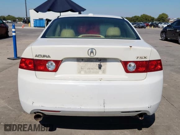 ✅ 2005 Acura TSX • VIN: JH4CL96935C009732 • Lot: 86510765. Listed on Copart with 196,686 mi. Free auction sales archive from the USA and detailed vehicle history report at DreamBid. Image 6.