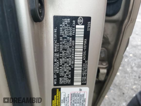 ✅ 2004 Toyota Camry LE • VIN: 4T1BE32K84U831489 • Lot: 69687065. Wystawiony na Copart z przebiegiem 244 593 mil. Bezpłatny archiwum sprzedaży aukcyjnych z USA i szczegółowy raport historii pojazdu na DreamBid. Zdjęcie 12.