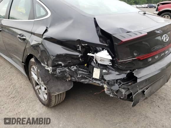 2021 Hyundai Sonata SEL с VIN 5NPEF4JA5MH080505, выставлен на аукционе Copart как лот 48466182 с пробегом 10 592 миль миль и . История ставок и продаж доступна на DreamBid. Изображение 9.