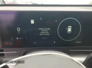 ✅ 2024 Hyundai Kona SEL • VIN: KM8HC3AB9RU087393 • Лот: 82178025. Опубликован ранее на Copart с пробегом 14 394 миль. Бесплатный доступ к архиву аукционных продаж из США и подробный отчёт об истории автомобиля на DreamBid. Изображение 9.