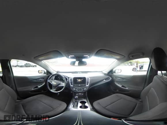 2018 Chevrolet Malibu LT z VIN 1G1ZD5ST2JF111396, wystawiony jako IAAI lot #43515295 z przebiegiem 155 383 mil mil oraz . Historia ofert i sprzedaży dostępna na DreamBid. Obrazek 18.