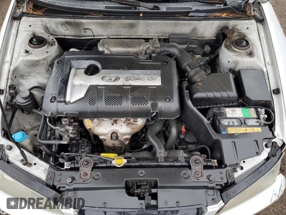 ✅ 2005 Hyundai Elantra GLS • VIN: KMHDN46D75U140952 • Lot: 85925184. Wystawiony na Copart z przebiegiem 198 994 mil. Bezpłatny archiwum sprzedaży aukcyjnych z USA i szczegółowy raport historii pojazdu na DreamBid. Zdjęcie 11.