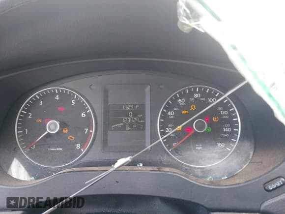 ✅ 2014 Volkswagen Jetta SE • VIN: 3VWD17AJ1EM314028 • Lot: 42591957. Listed on IAAI with 123,424 mi. Free auction sales archive from the USA and detailed vehicle history report at DreamBid. Image 7.