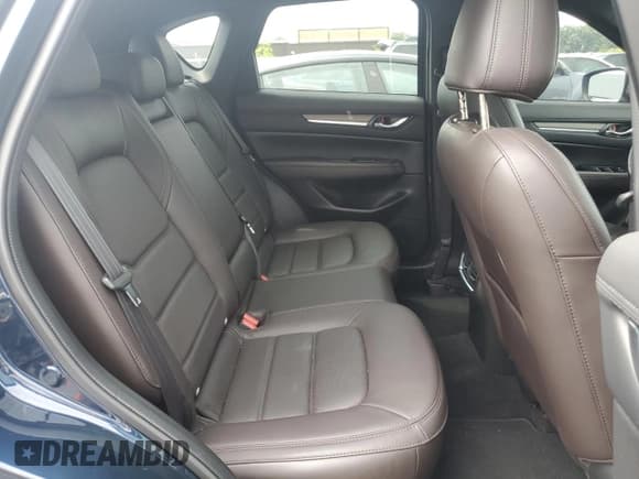 ✅ 2020 Mazda CX-5 Signature • VIN: JM3KFBEY8L0754695 • Lot: 67274505. Wystawiony na Copart z przebiegiem 58 839 mil. Bezpłatny archiwum sprzedaży aukcyjnych z USA i szczegółowy raport historii pojazdu na DreamBid. Zdjęcie 11.