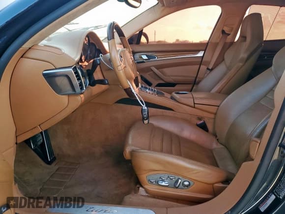 ✅ 2012 Porsche Panamera Turbo • VIN: WP0AC2A78CL091041 • Lot: 82173705. Listed on Copart with 127,272 mi. Free auction sales archive from the USA and detailed vehicle history report at DreamBid. Image 7.