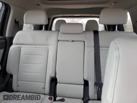 2024 Hyundai Santa Fe Limited с VIN 5NMP3DG13RH013768, выставлен на аукционе Copart как лот 47998995 с пробегом 9 639 миль миль и Списание • Salvage title. История ставок и продаж доступна на DreamBid. Изображение 10.