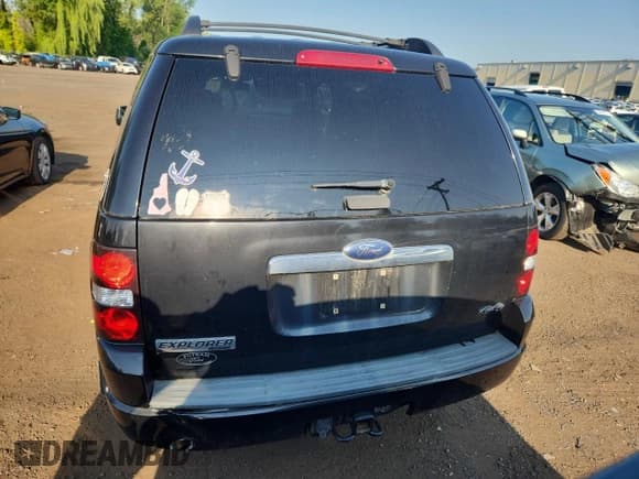 ✅ 2010 Ford Explorer Limited • VIN: 1FMEU7FEXAUA34295 • Lot: 65576445. Wystawiony na Copart z przebiegiem 246 474 mil. Bezpłatny archiwum sprzedaży aukcyjnych z USA i szczegółowy raport historii pojazdu na DreamBid. Zdjęcie 6.