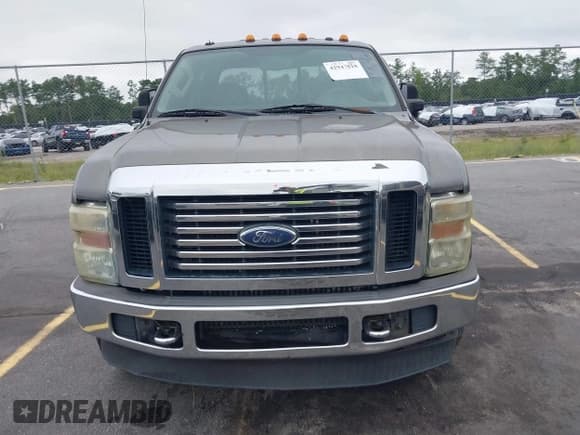 ✅ 2010 Ford F-250 XL • VIN: 1FTSW2BR1AEB16150 • Lot: 42947818. Wystawiony na IAAI z przebiegiem 231 833 mil. Bezpłatny archiwum sprzedaży aukcyjnych z USA i szczegółowy raport historii pojazdu na DreamBid. Zdjęcie 12.