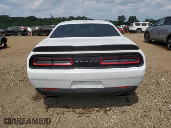 2018 Dodge Challenger T/A 392 with VIN 2C3CDZFJ4JH215243, listed as a Copart auction lot 67545415 with 64,785 mi miles and Salvage title. Bid and sale history available at DreamBid. Image 6.