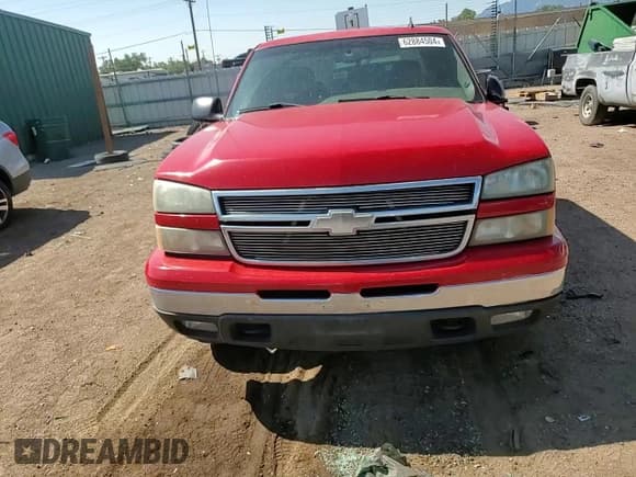 ✅ 2006 Chevrolet Silverado 1500 LT3 • VIN: 1GCEC19T16Z272531 • Лот: 62884504. Опубликован ранее на Copart с пробегом 185 201 миль. Бесплатный доступ к архиву аукционных продаж из США и подробный отчёт об истории автомобиля на DreamBid. Изображение 11.