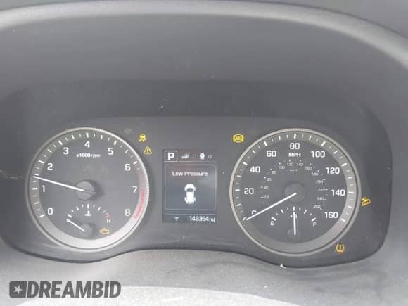 2016 Hyundai Tucson SE z VIN KM8J33A40GU139879, wystawiony jako IAAI lot #43340733 z przebiegiem 148 354 mil mil oraz . Historia ofert i sprzedaży dostępna na DreamBid. Obrazek 7.