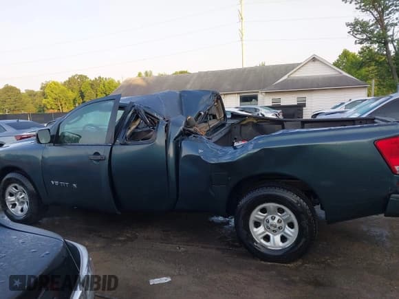 ✅ 2005 Nissan Titan XE • VIN: 1N6BA06A35N554629 • Lot: 42572827. Listed on IAAI with 219,914 mi. Free auction sales archive from the USA and detailed vehicle history report at DreamBid. Image 14.
