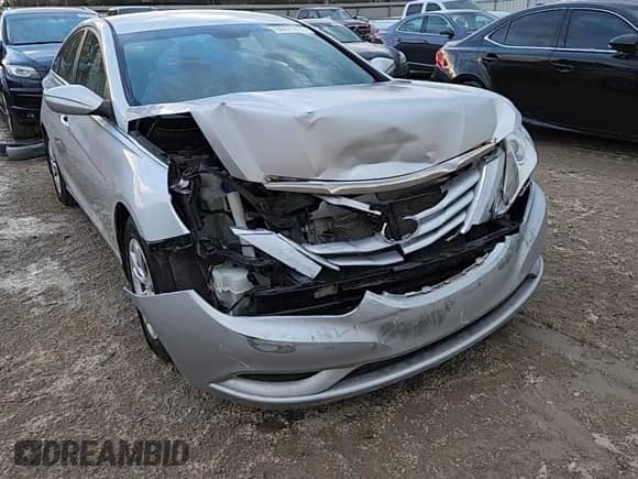 2012 Hyundai Sonata GLS с VIN 5NPEB4AC1CH382269, выставлен на аукционе Copart как лот 84471815 с пробегом 224 962 миль миль и Списание • Salvage title. История ставок и продаж доступна на DreamBid. Изображение 14.