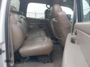 ✅ 2002 Chevrolet Silverado 2500HD LS • VIN: 1GCHK23U52F105561 • Лот: 43228697. Опубликован ранее на IAAI с пробегом 211 202 миль. Бесплатный доступ к архиву аукционных продаж из США и подробный отчёт об истории автомобиля на DreamBid. Изображение 8.